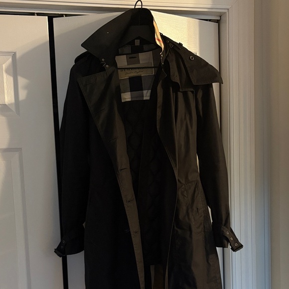 Burberry Black Trench Coat - Picture 1 of 7